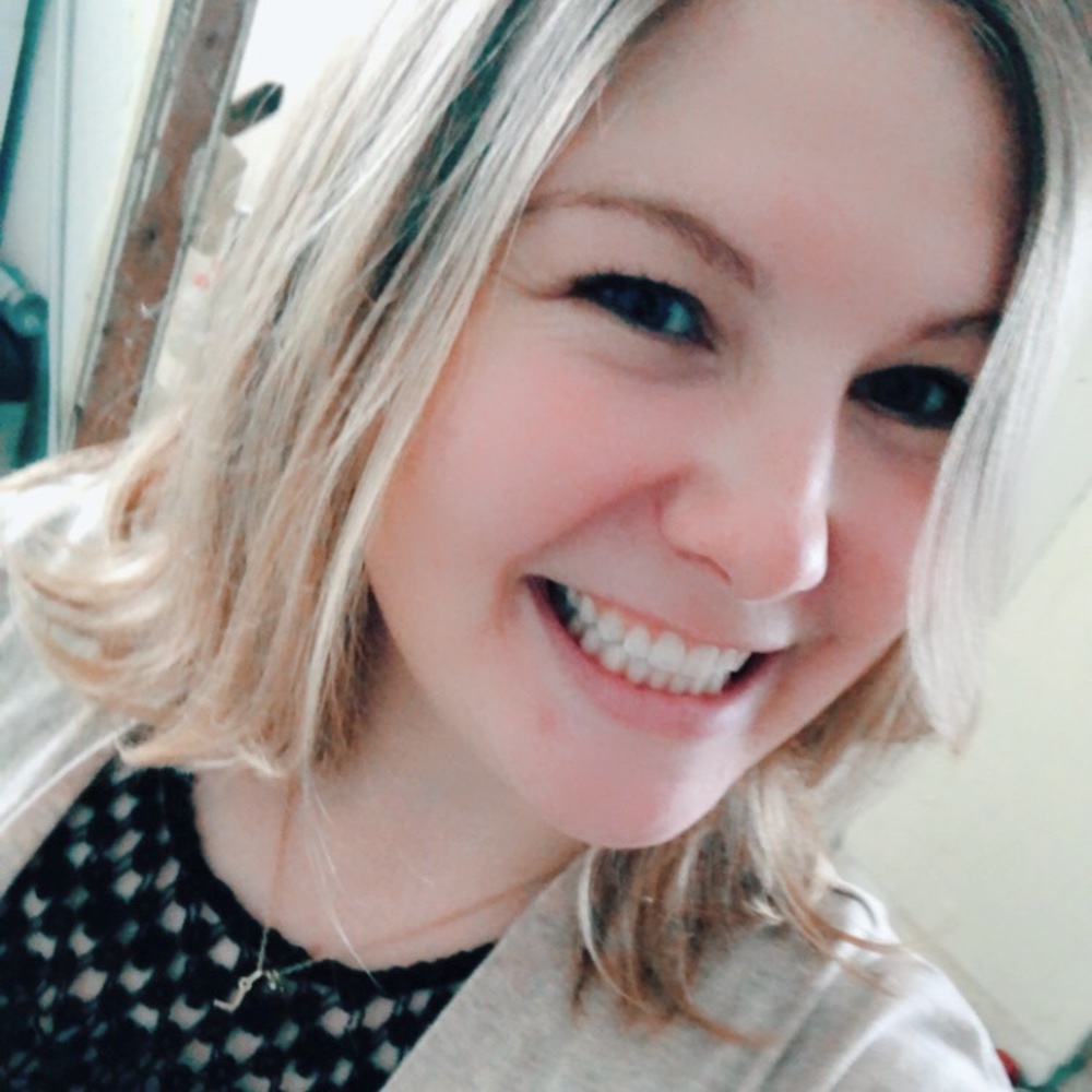 Meet your Posher, Abbey